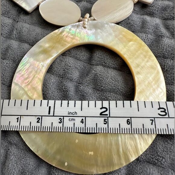 Neiman Marcus Mother of Pearl Statement Necklace – Resort Chic Elegance - Picture 13 of 17